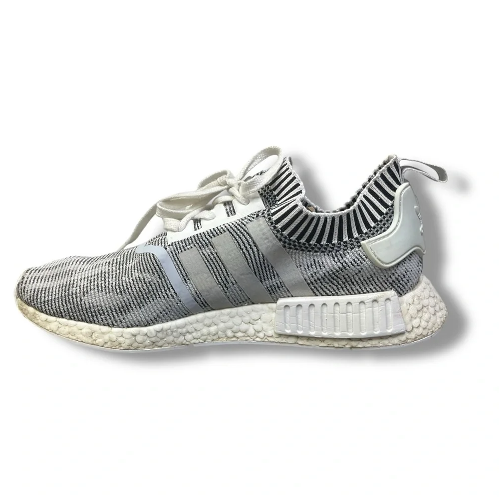 ⚪ Adidas NMD_R1 Primeknit Zebra Men’s Size 12 |‎ White Black Boost Sneakers